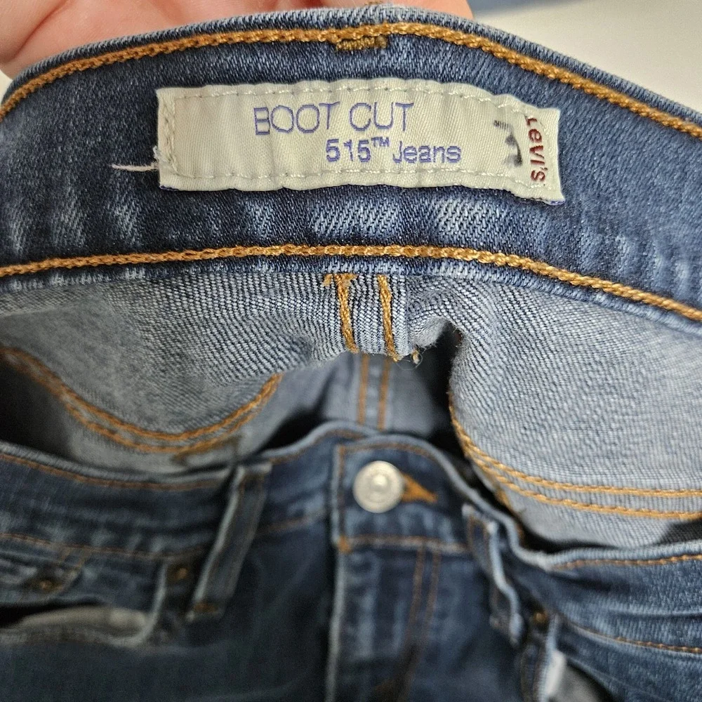 Levi's Jeans Women 8 Long Dark Blue 515 Bootcut Mid Rise Stretch Denim‎ Western